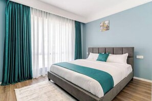 1 bedroom, internet, bed sheets