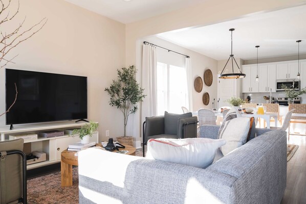 House (1 Bedroom) | Interior
