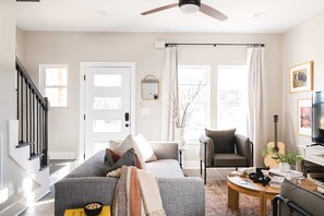 House (1 Bedroom) | Interior