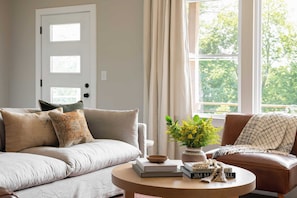 House (1 Bedroom) | Interior
