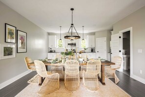 House (1 Bedroom) | Interior