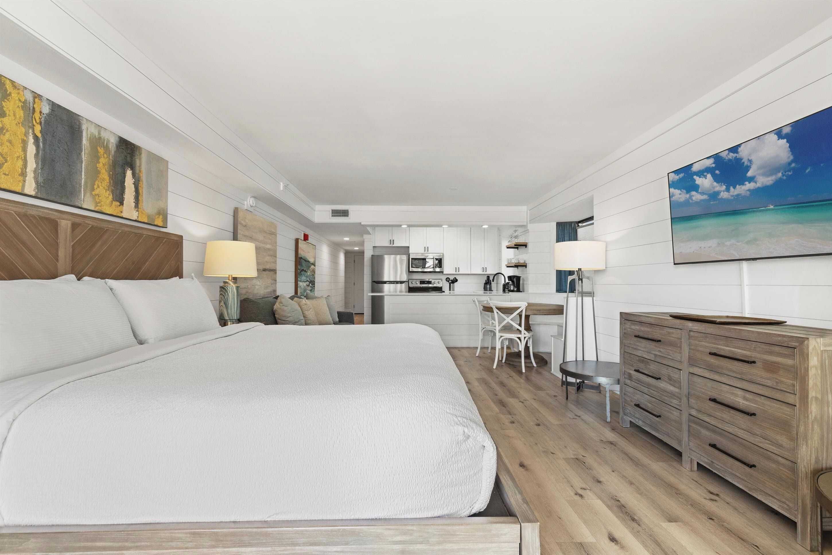 Condo, vista parcial para o oceano | Individualmente decorados, individualmente mobiliados