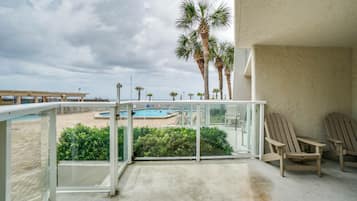 ์ฝ๋, ๋ถ๋ถ ๋ฐ๋ค ์ ๋ง | ํ
๋ผ์ค/ํํฐ์ค