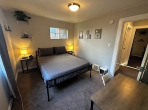 In-room safe, desk, laptop workspace, free WiFi