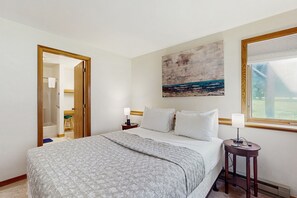 2 chambres, fer et planche à repasser, accès Internet, draps fournis