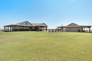 Exterior - 1912 -D- Farmhouse Homestead (Nazareth)