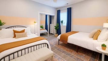 2 bedrooms, iron/ironing board, WiFi, bed sheets