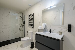 Hair dryer, towels