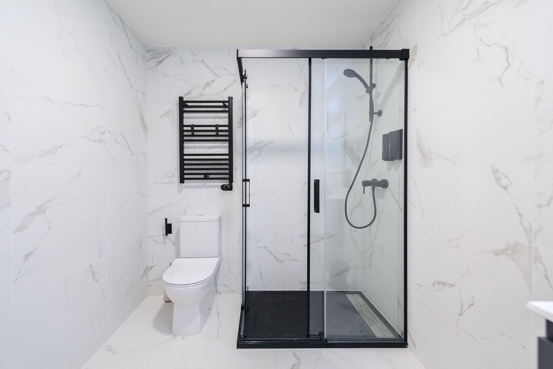 Hårtørrer, håndklæder