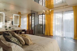 Deluxe Loft