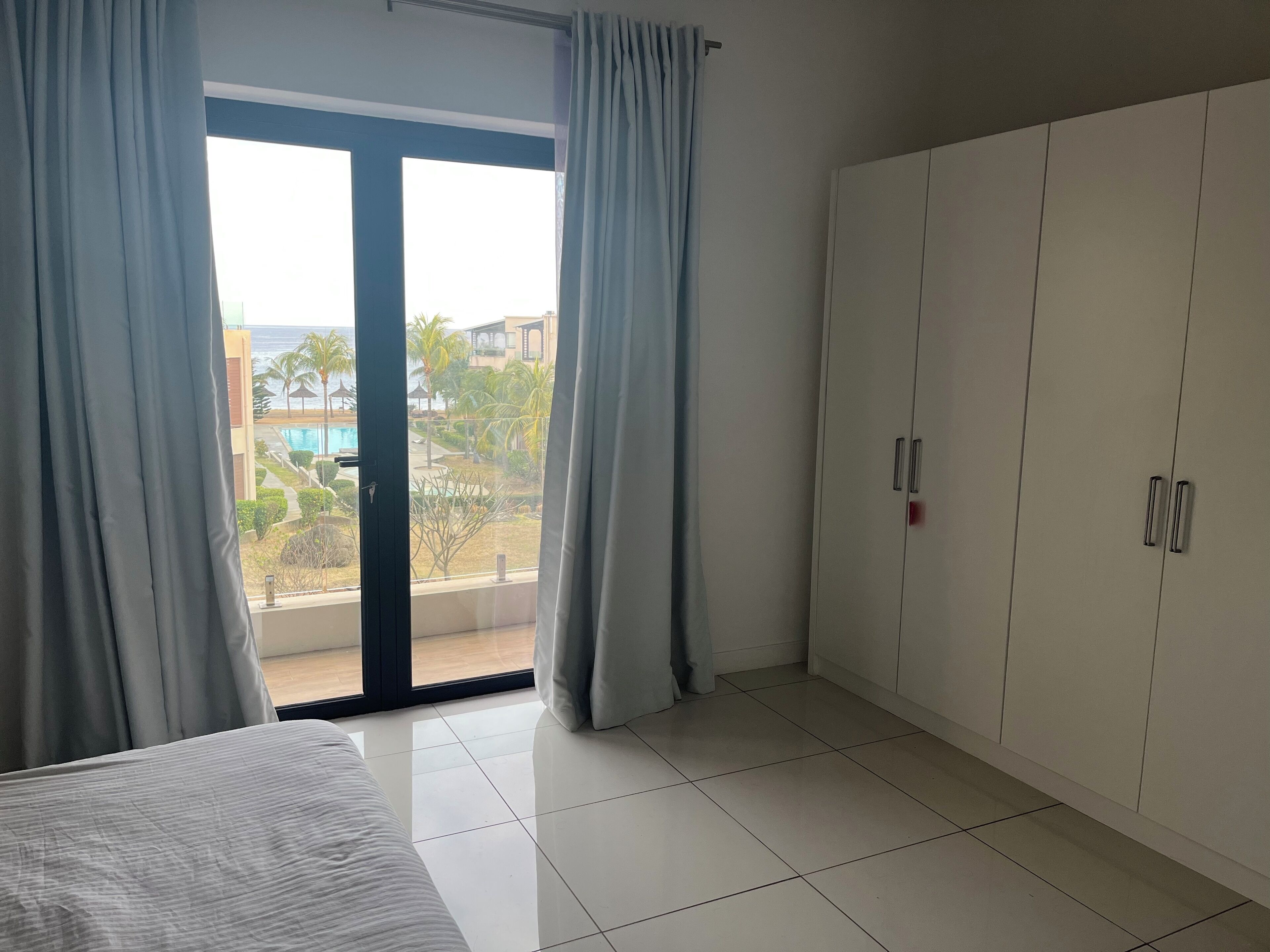 3 makuuhuonetta, silitysrauta/-lauta, Wi-Fi, vuodevaatteet