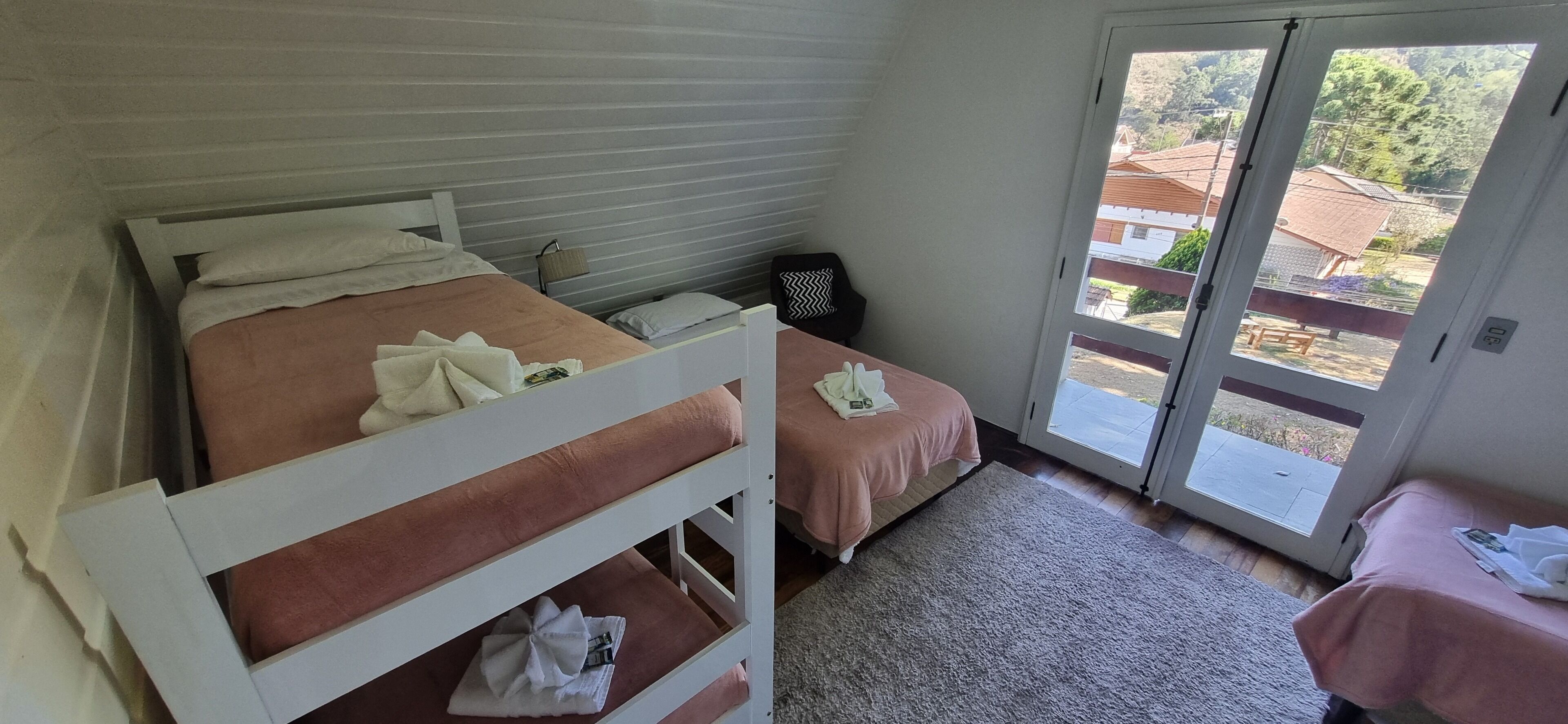 2 Schlafzimmer, Internetzugang, Bettwäsche