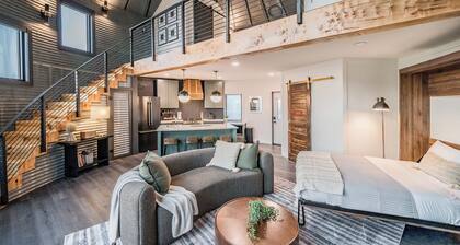 Grain Bin Silo w/ Loft • Fire Pit • Near Downtown Lynchburg