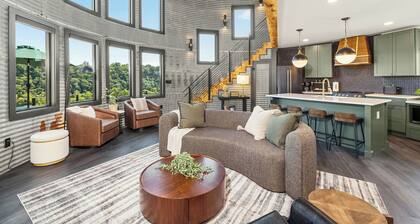 Grain Bin Silo w/ Loft • Fire Pit • Near Downtown Lynchburg