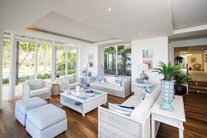 Premium Villa, Beach View | Living area