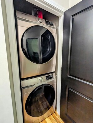 Interior - New! Salamander Hill Cottage by Buffalo Mtn Getaway (Floyd)