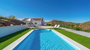 Pool - Casa Ceferino Canillas de Albaida by Ruralidays (Málaga)