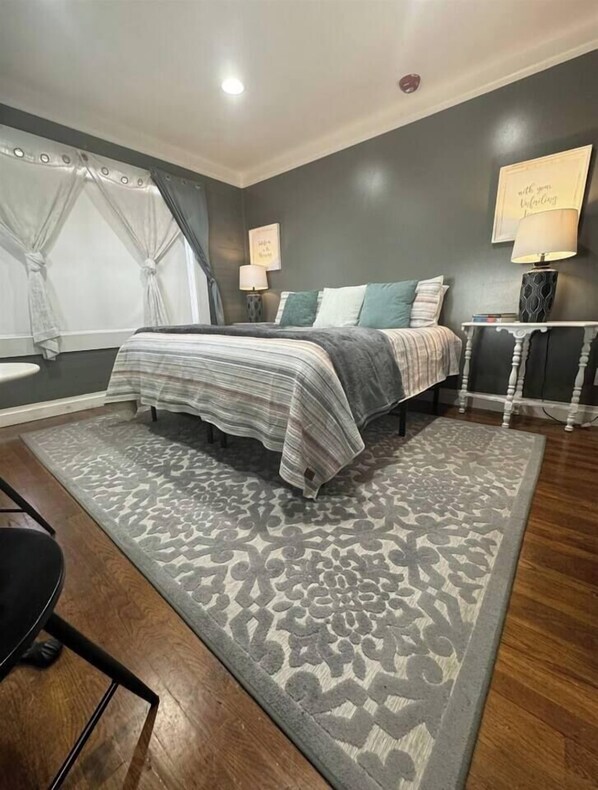 1 bedroom, WiFi, bed sheets