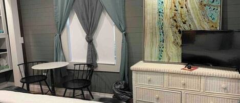 1 bedroom, Internet, bed sheets