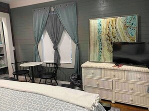 1 bedroom, Internet, bed sheets