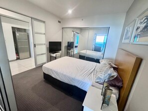 2 Schlafzimmer, Bügeleisen/Bügelbrett, WLAN, Bettwäsche