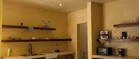 Mikrobølgeovn og kokeplater