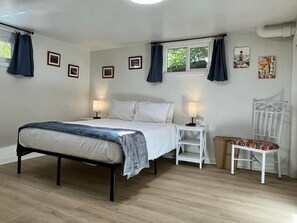 2 bedrooms, iron/ironing board, WiFi, bed sheets - Cedar City Basement Basecamp (Cedar City)