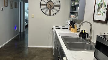 Microwave, oven, stovetop, dishwasher