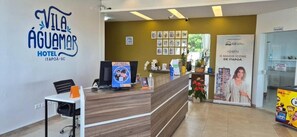 Lobby - Hotel Vila Águamar (Itapoá)