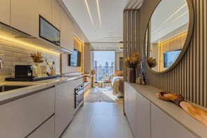 1 chambre, bureau, fer et planche à repasser, Wi-Fi gratuit