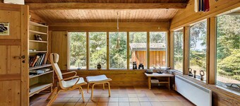 Classic summer house with Arresø view