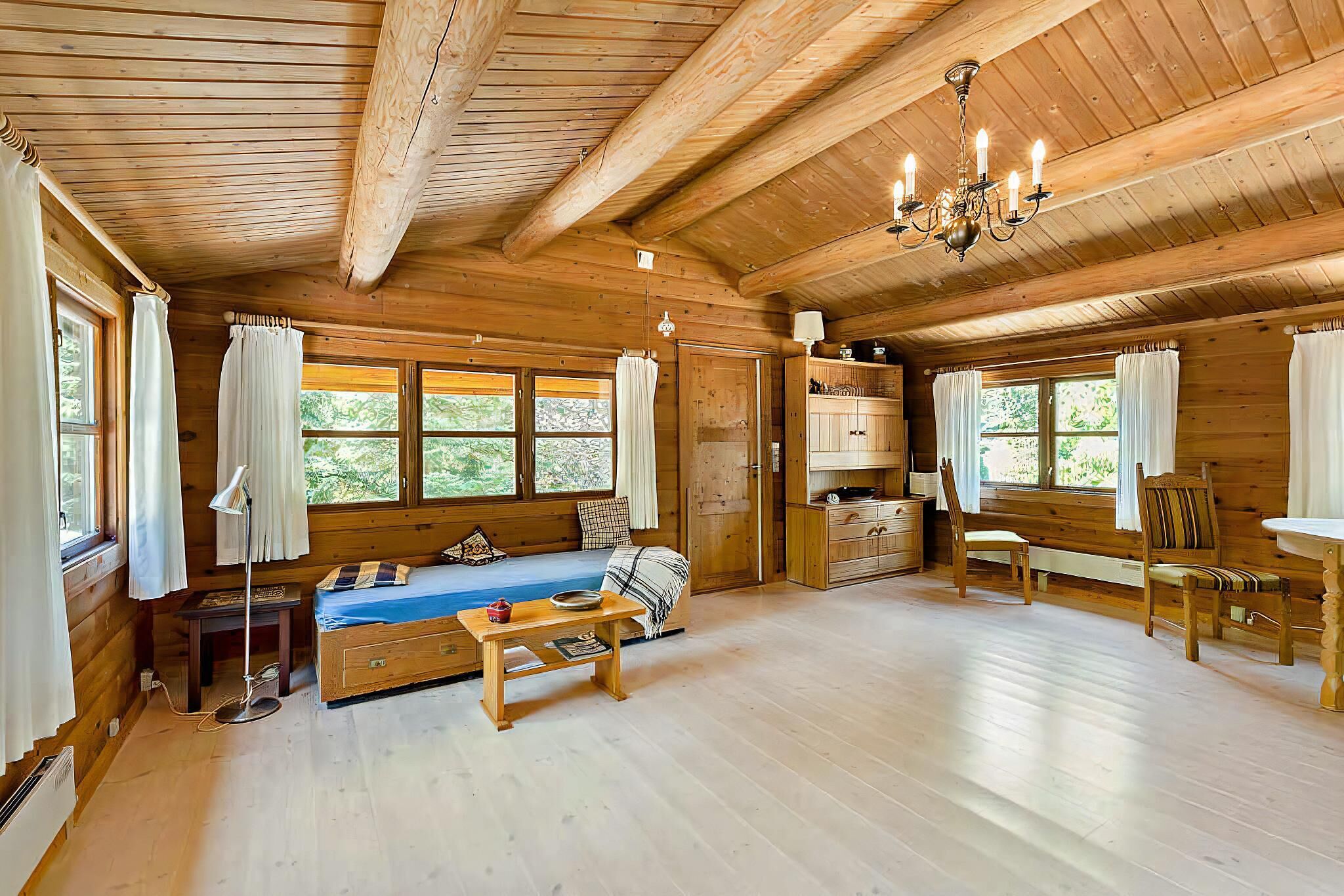 3 bedrooms, wheelchair access