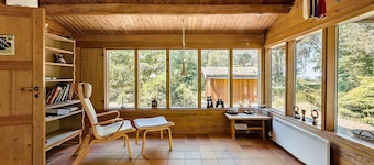 Classic summer house with Arresø view