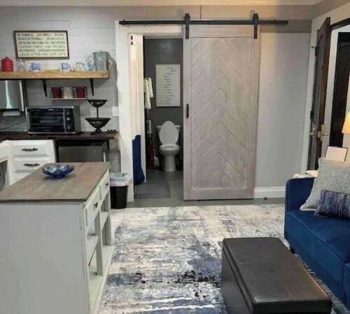 Cottage Suite 3 in Fort Payne