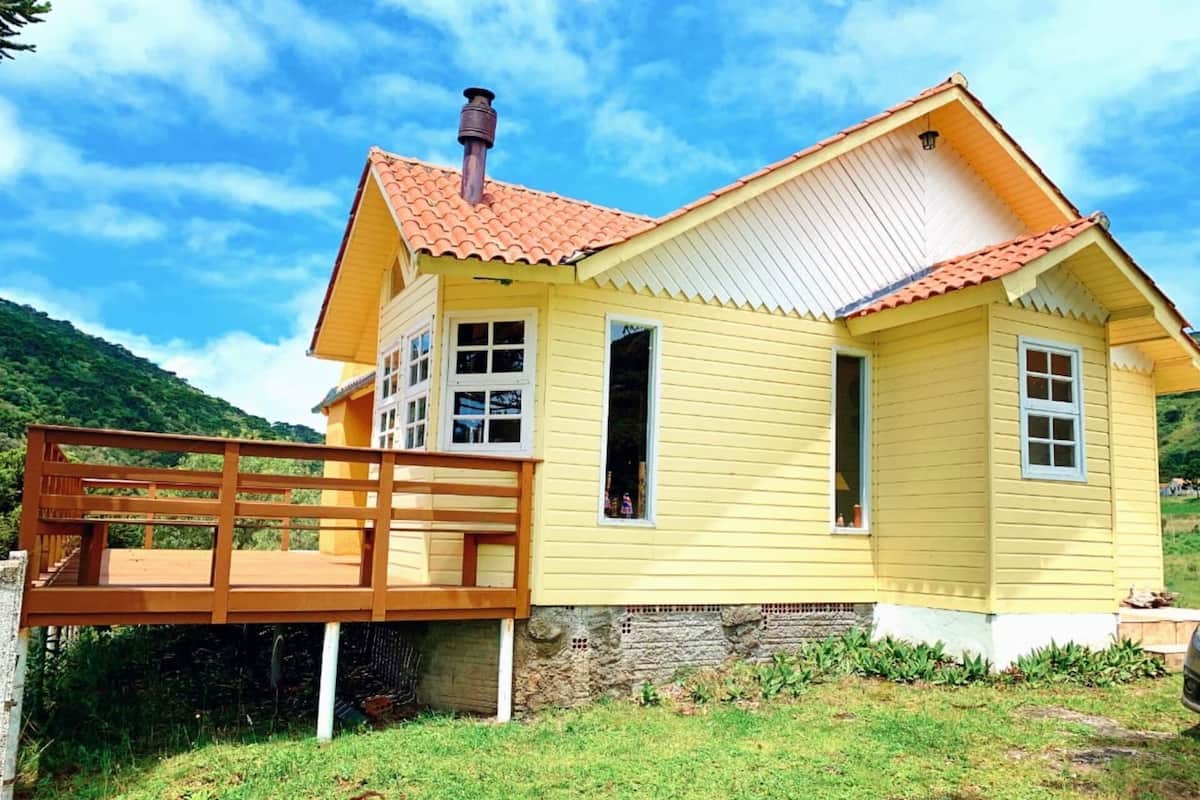 Grand Cabin, Mountain View | Garden view