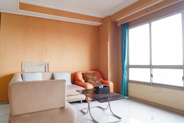 สแตนดาร์ดอพาร์ทเ�มนท์ | บริเวณนั่งเล่น