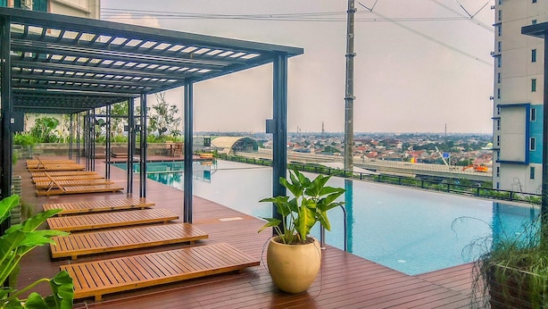 Unclassified image, 1 of 16, button - Comfy And Nice Studio At Lrt City Bekasi Apartment (Bekasi)