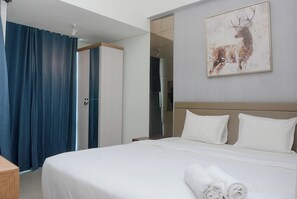 Standard Apartment - Neat Studio At Lrt City Bekasi Apartment (Bekasi)