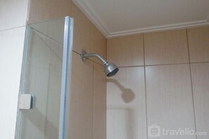 Bathroom - Scenic Modern Studio Room At Tamansari Papilio Apartment (Surabaya)