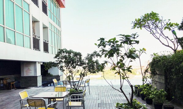 Ngoại thất