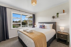4 bedrooms