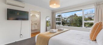 The Huia Nest - Rotorua