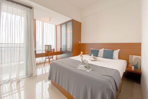 Standard Apartment - Strategic And Homey Studio At Lrt City Bekasi Apartment (Bekasi)