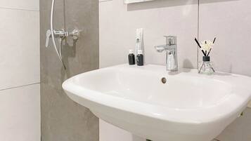 Standaard appartement | Badkamer