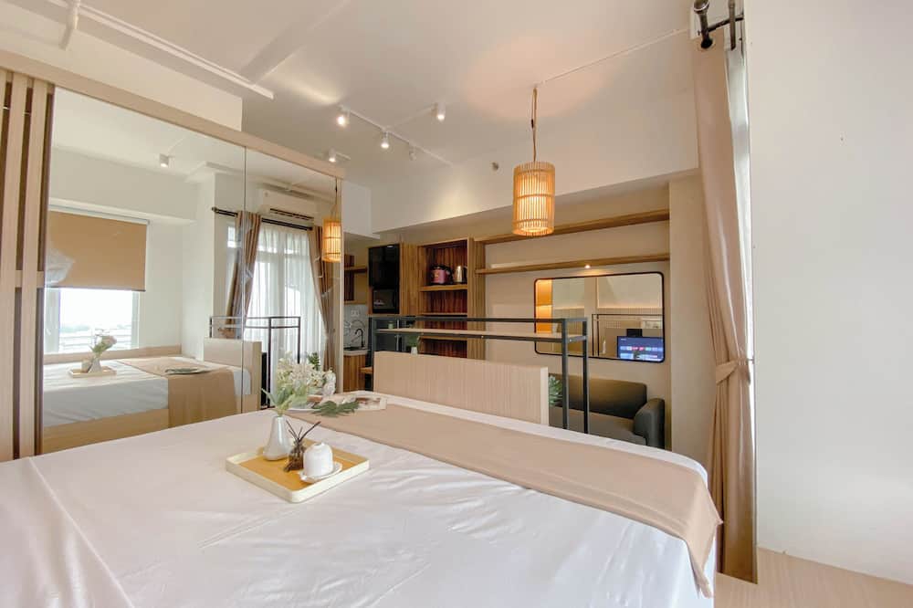 Cozy And Tranquil Studio Apartment Vasanta Innopark