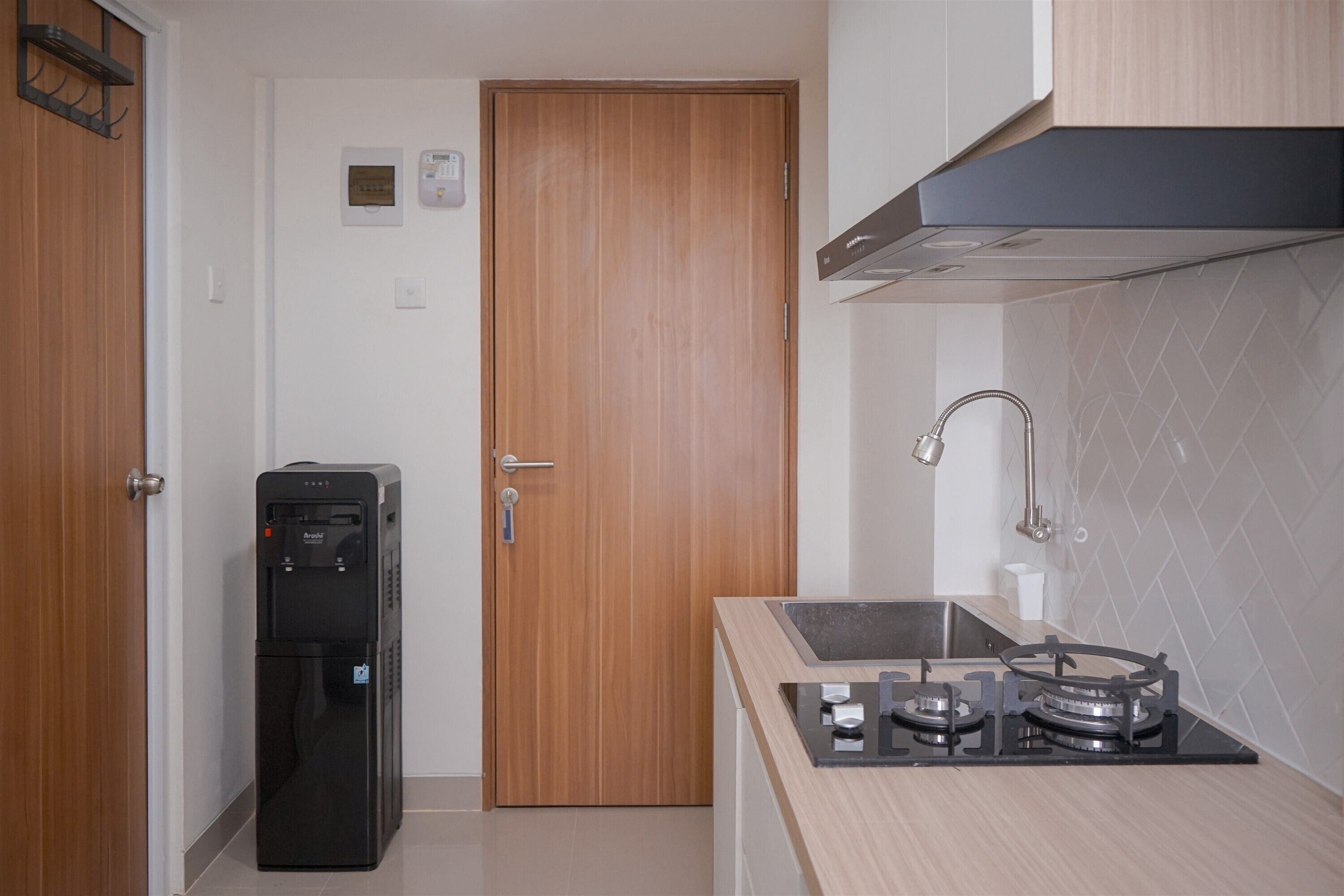 Apartamento standard | Cozinha privada | Talheres/pratos/utensílios de cozinha