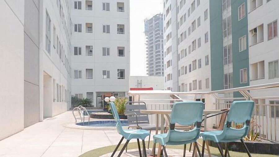 Minimalist 1Br Without Living Room At Pavilion Permata Apartment