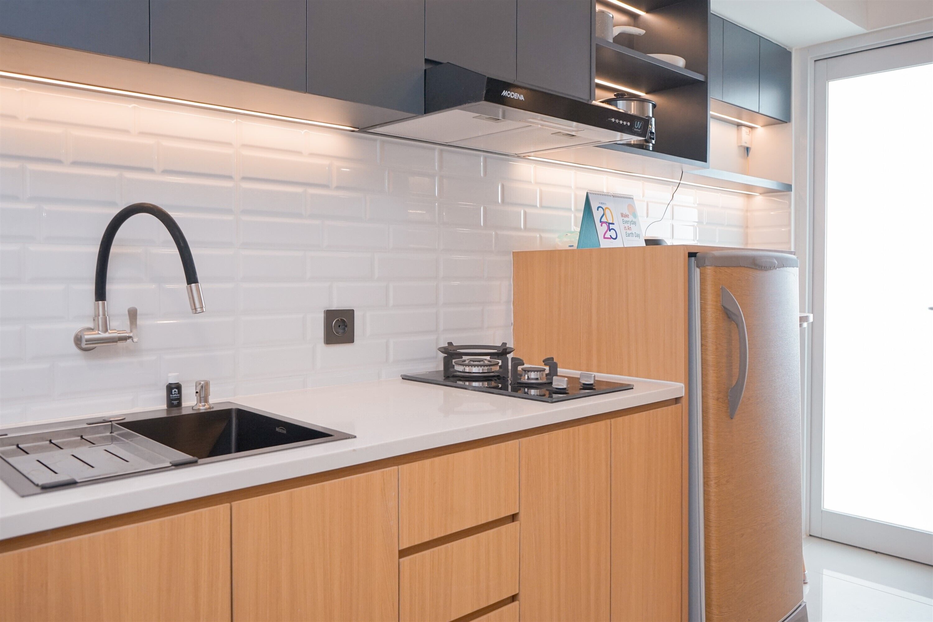 Apartamento standard | Cozinha privada | Talheres/pratos/utensílios de cozinha
