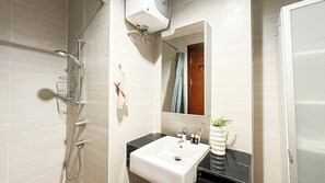 Standard Apartment | Bathroom - Urban Minimalist Studio At West Vista Apartment (Jakarta)