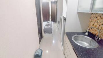 Standard-Apartment | Eigene Küche | Kühlschrank, Kochgeschirr/Geschirr/Besteck